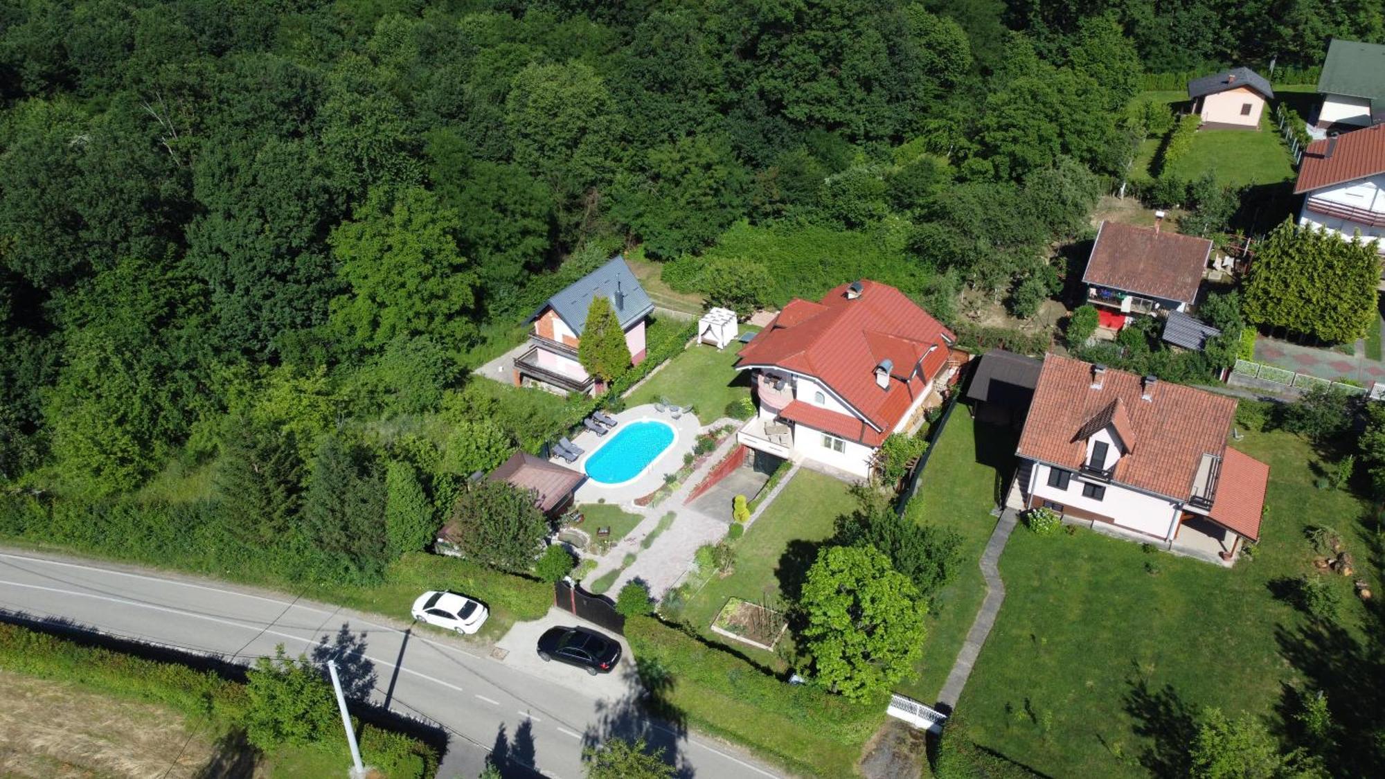 Villa Katarina With Pool Banja Luka Exterior photo